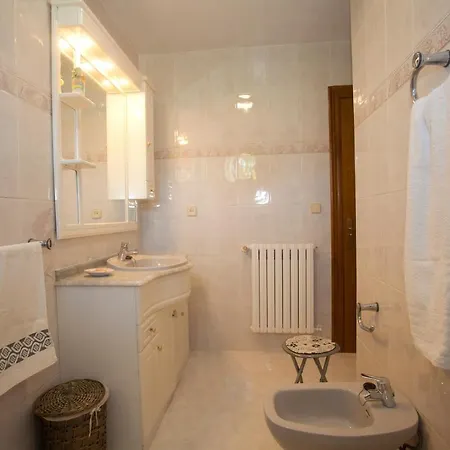 Prázdninový dům La Ventiquina La Pinera (Morcin, Asturias)